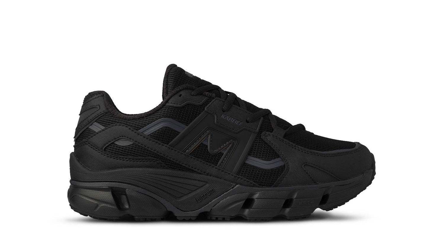 BLACK / BLACK