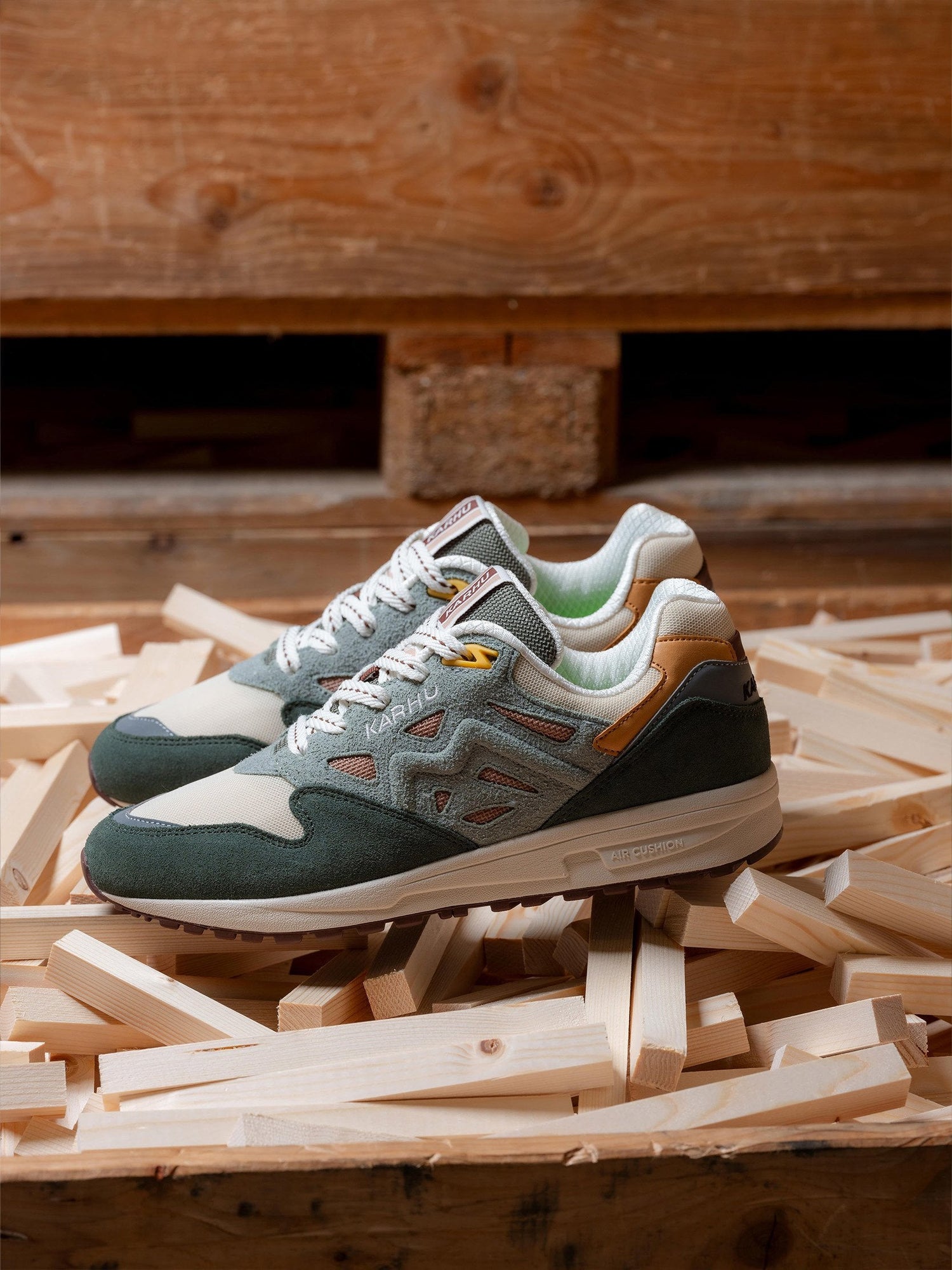 Karhu Legacy 96 Mölkky pack - Laurel Wreath / Warm Taupe F806081 | Lifestyle Sneakers