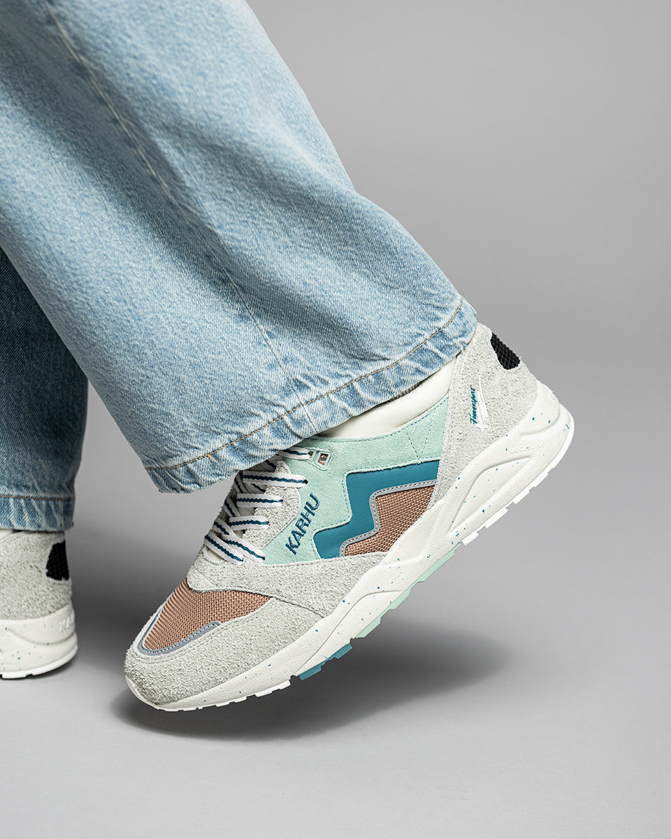 ARIA 95 - FOGGY DEW / BRITTANY BLUE