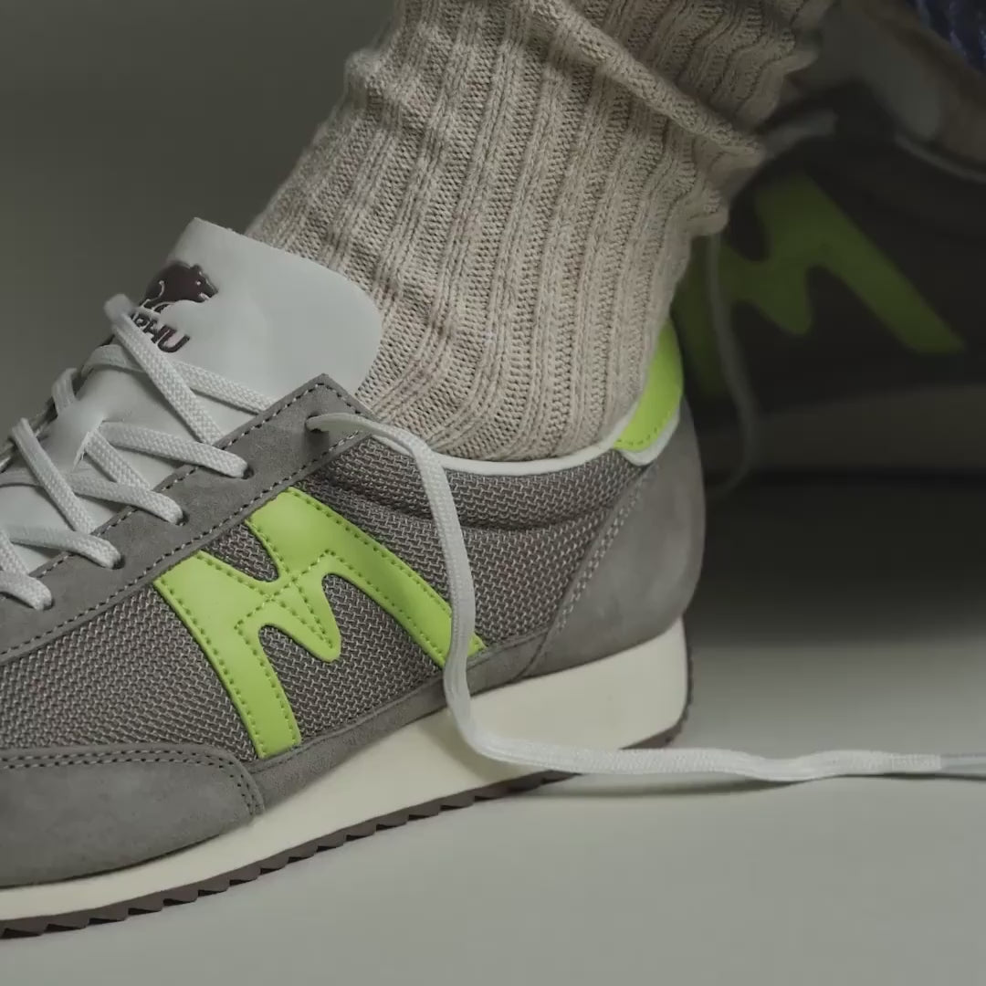 MESTARI 76 - DESERT TAUPE / WILD LIME
